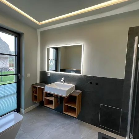 Inselglueck In Der Puddeminer Wiek * Poseritz